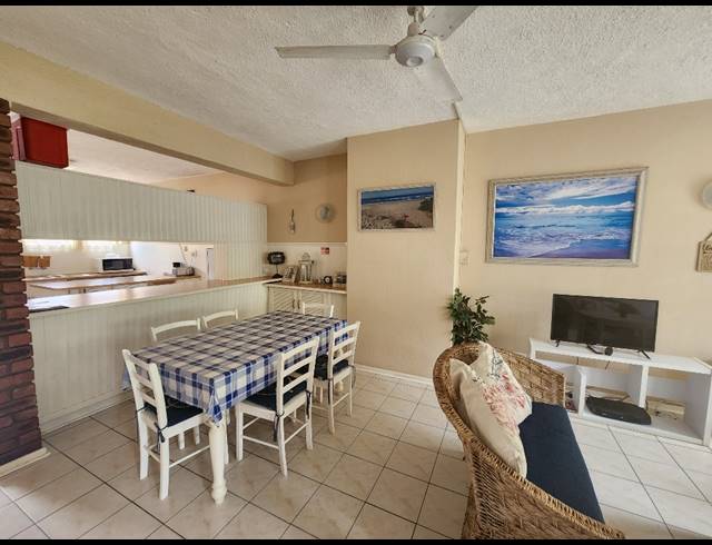 3 BEDROOM TOWNHOUSE FOR SALE IN MANABA BEACH